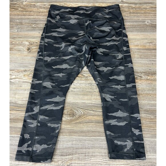 Athleta Ultimate Camouflage 7/8 Tight Leggings Women's 2X Workout Gym Pockets - Picture 1 of 14